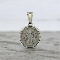 Medalla San Benito Lisa (1.9 cm Diámetro) Plata .925