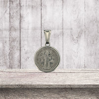 Medalla San Benito Lisa (1.6 cm Diámetro) Plata .925