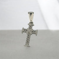 Dije Crucifijo con Circonia (3 x 1.3 cm) Plata .925