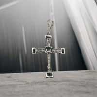 Dije Cruz Toretto (5.1 x 2.8 cm) Plata .925